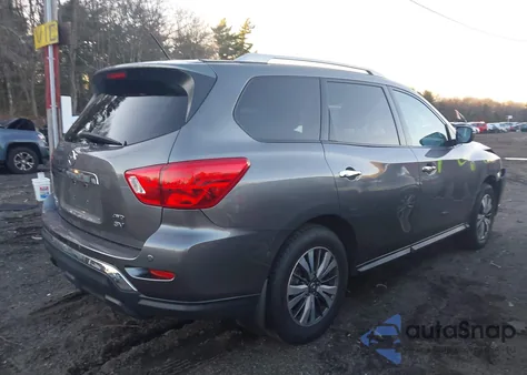2017 Nissan Pathfinder Sv из США, поврежденный, VIN 5N1DR2MM8HC689193